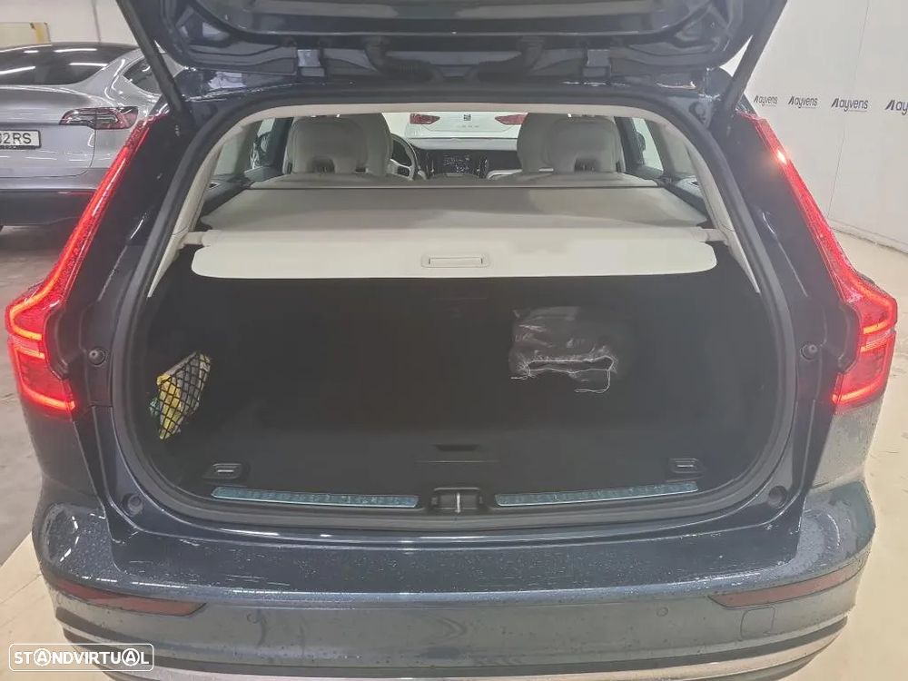 Volvo V60 2.0 T6 AWD TE Plus Bright - 10