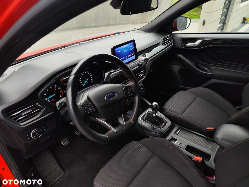 Ford Focus 1.0 EcoBoost ST-Line - 13