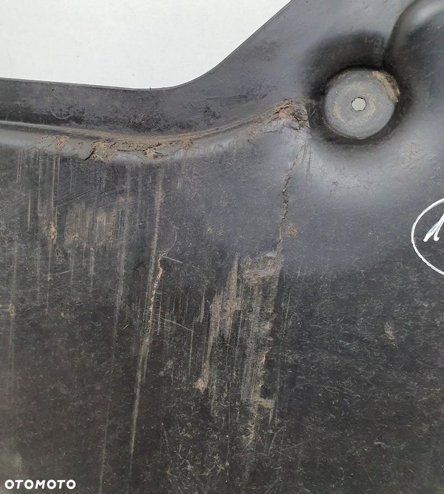 PŁYTA OSŁONA POD SILNIK MERCEDES W212 A2045203223 - 2