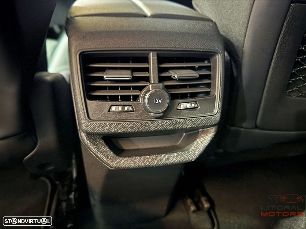 Peugeot 3008 1.2 PureTech Allure Pack EAT8 - 39