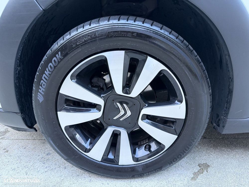 Citroën C3 1.2 PureTech Shine - 8