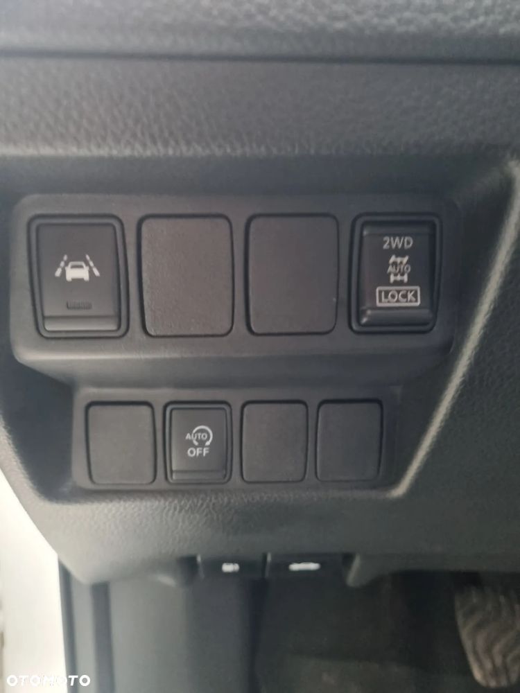 Nissan Qashqai 1.6 dCi Tekna - 25