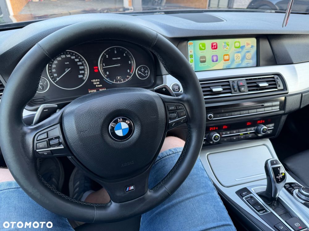 BMW Seria 5 525d xDrive - 16