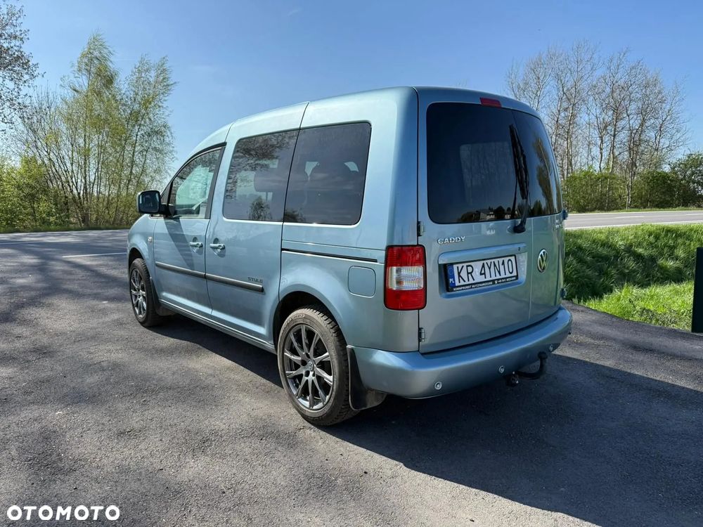 Volkswagen Caddy 1.9 DPF Life (7-Si.) - 2