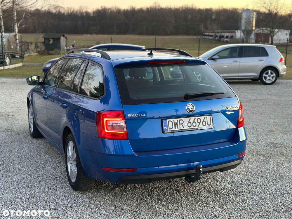 Skoda Octavia 1.5 TSI ACT DSG Style - 6