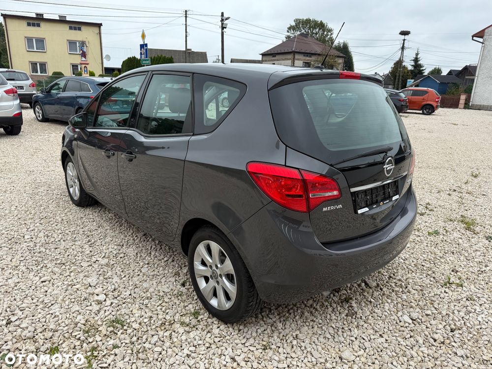 Opel Meriva 1.4 T Essentia S&S - 6