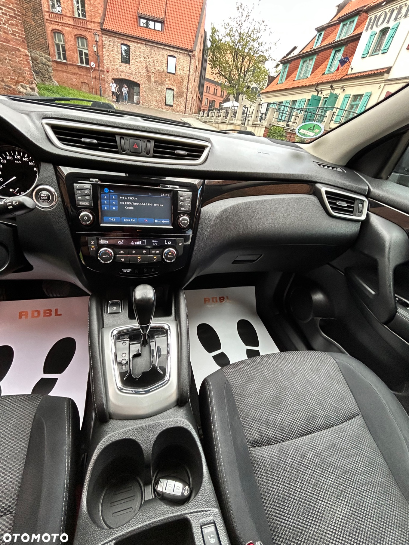 Nissan Qashqai 1.6 DCi N-Tec Xtronic - 5