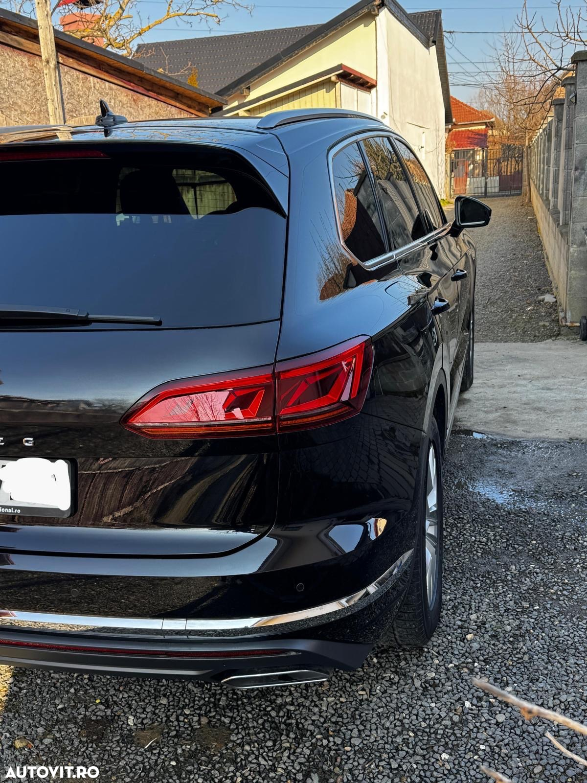 Volkswagen Touareg - 5
