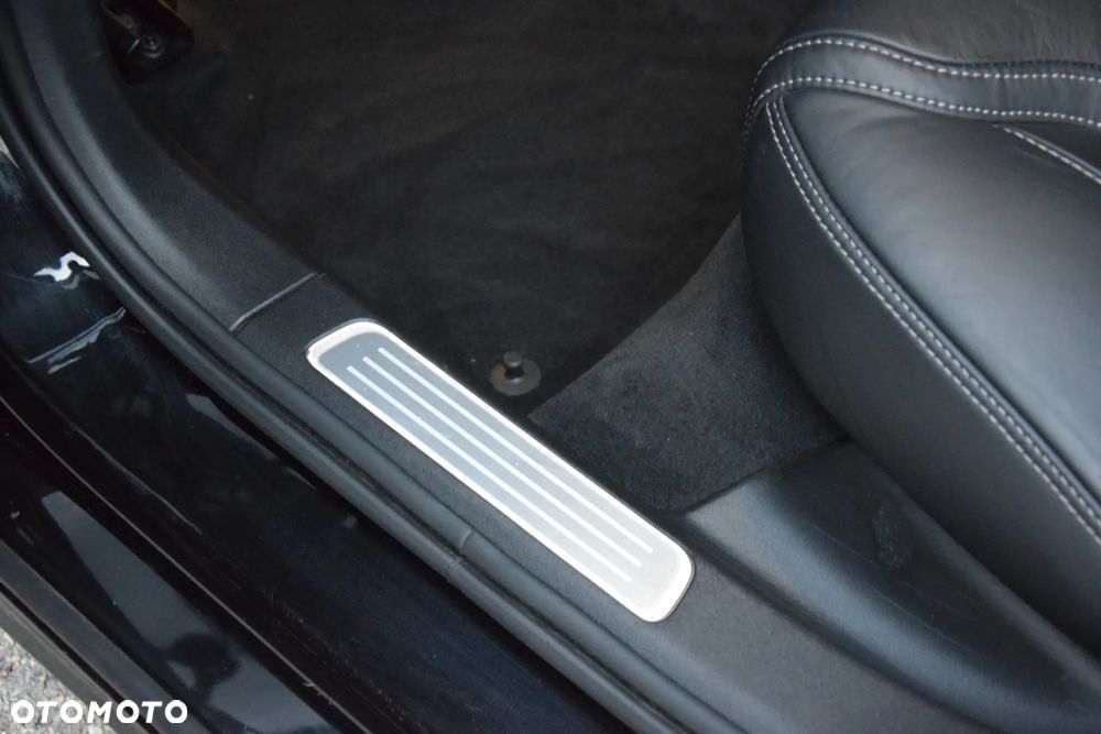 Volvo V90 T8 AWD Plug-In Hybrid R-Design - 15