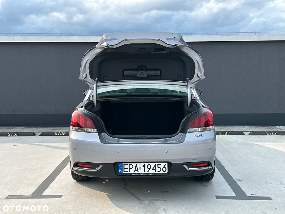 Peugeot 508 1.6 e-THP Allure S&S - 29