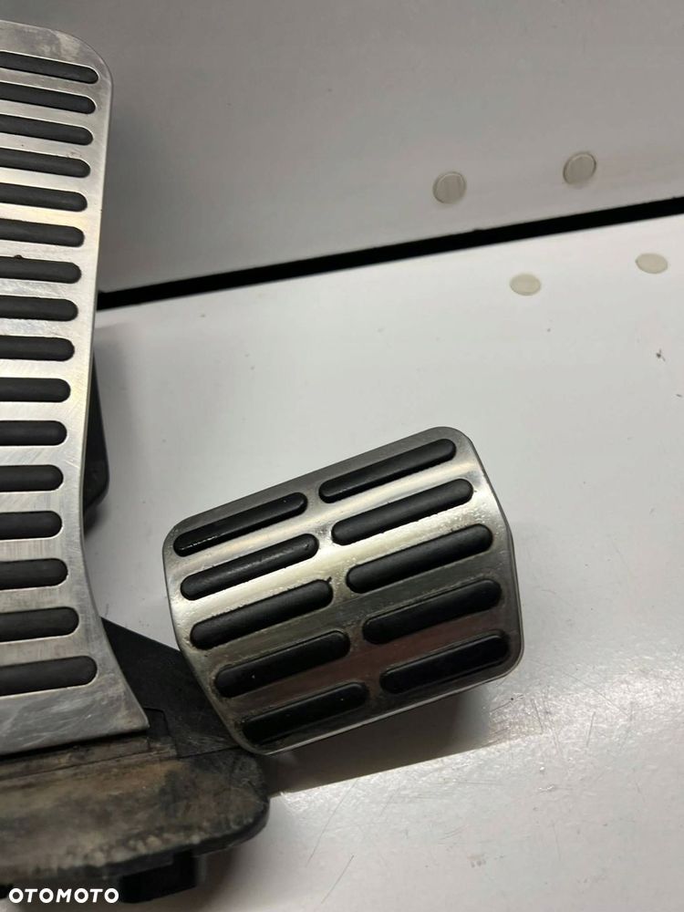 1K2 723 503 AF Pedał gazu Audi TT TTS Mk2 2008 - 2