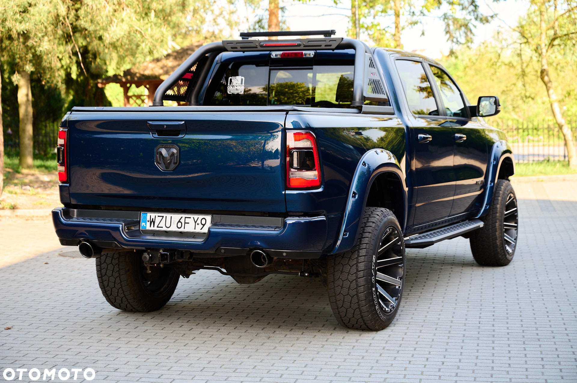 RAM 1500 - 12