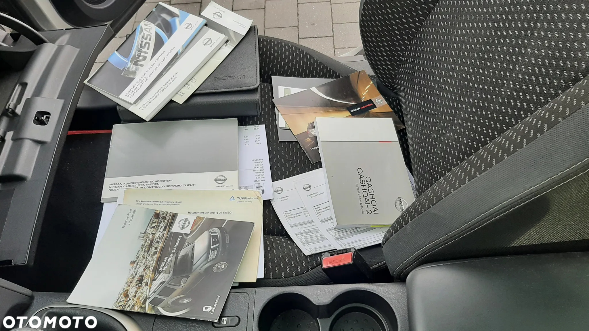 Nissan Qashqai+2 2.0 Visia - 11