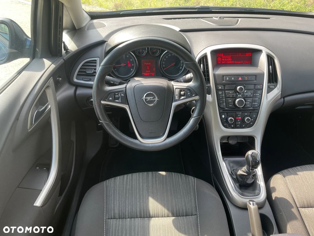 Opel Astra 1.4 Turbo Exklusiv - 13