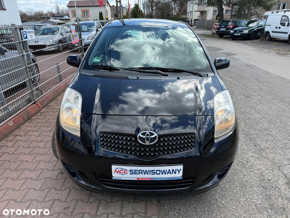 Toyota Yaris 1.0 VVT-i Sol - 4