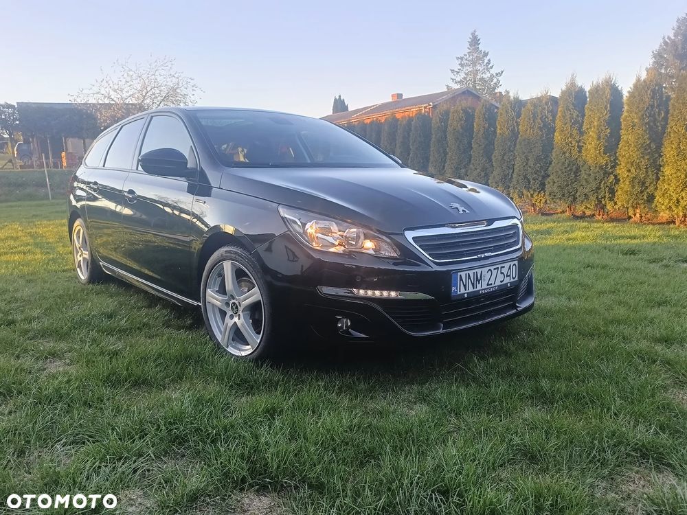 Peugeot 308 1.6 BlueHDi Allure S&S - 1