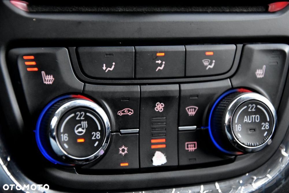 Opel Mokka 1.6 CDTI Cosmo S&S - 28