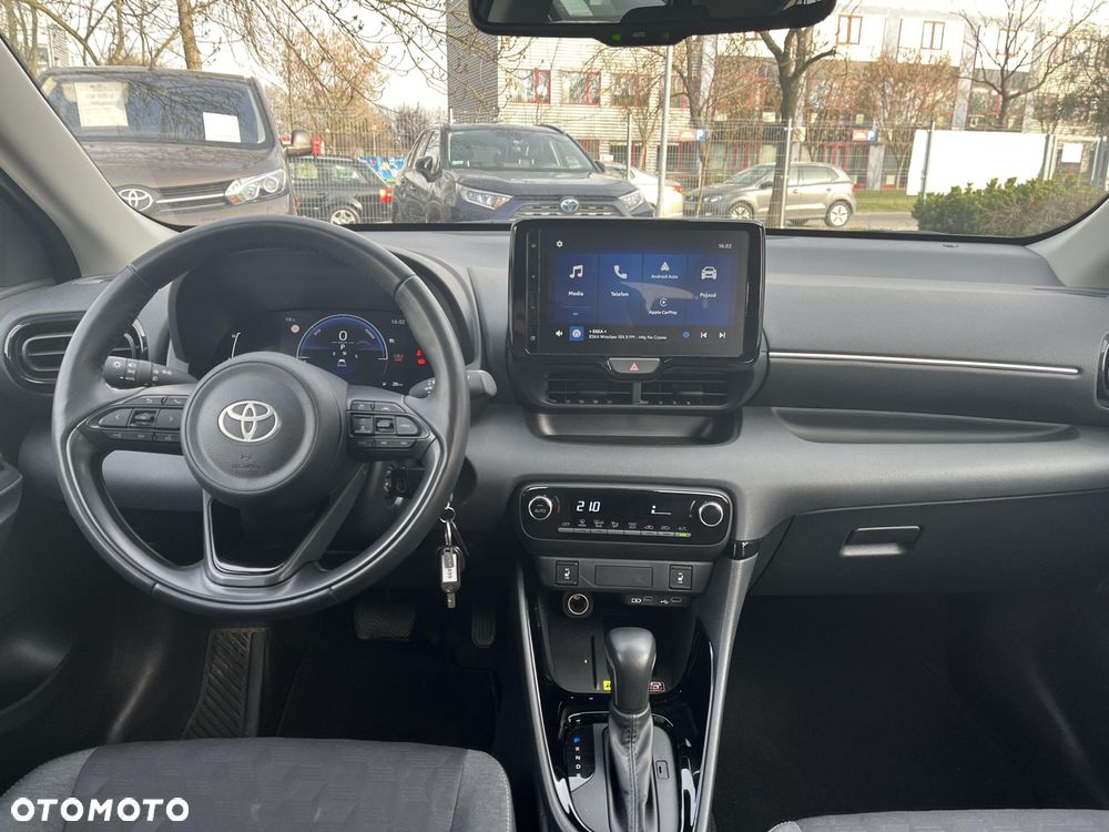 Toyota Yaris Hybrid 1.5 Style - 11