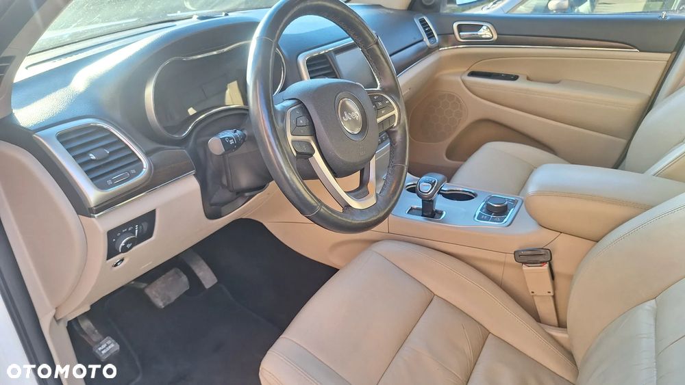 Jeep Grand Cherokee - 7
