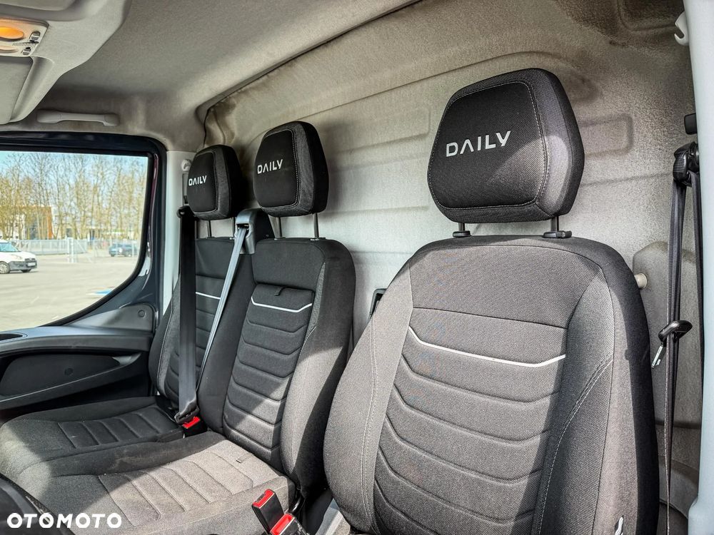 Iveco DAILY 35S18HA8/P V WINDA - 19