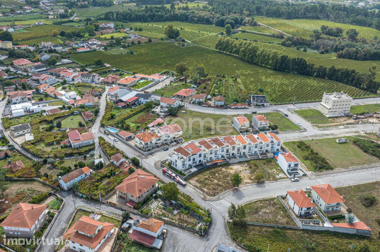 3 Lotes de Terreno para const. de Moradias - Aldeamento Nova Caíde - Grande imagem: 3/18