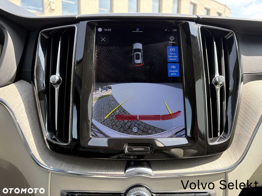 Volvo XC 60 - 12
