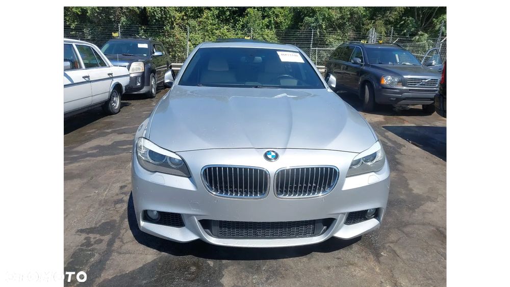 BMW Seria 5 535i xDrive - 4