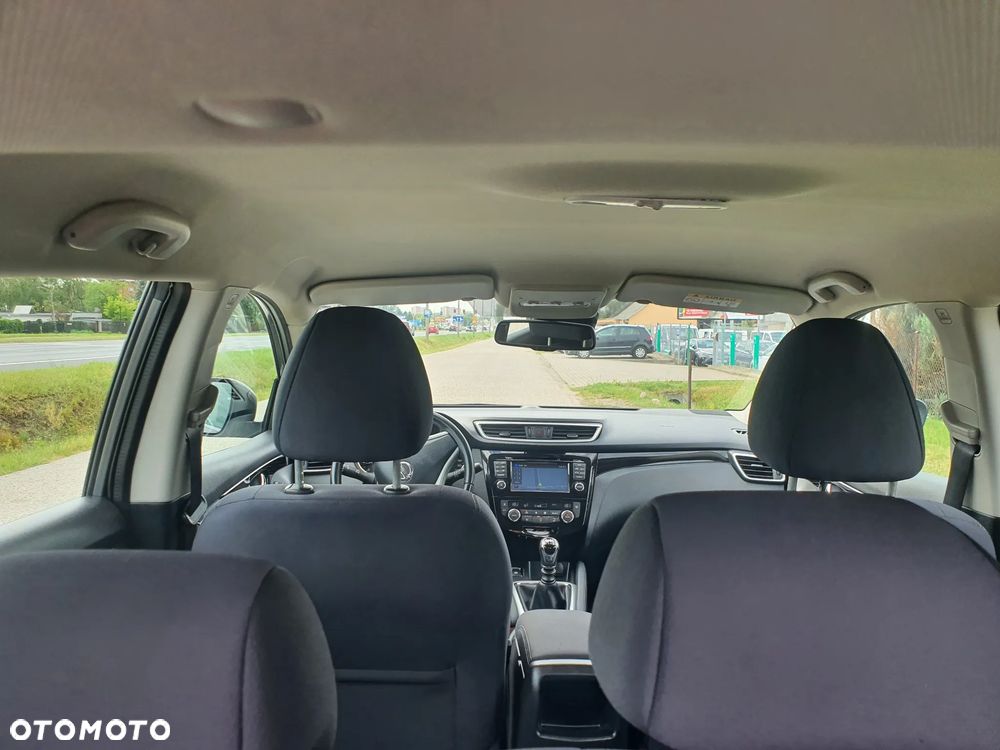Nissan Qashqai 1.2 DIG-T N-Vision - 29