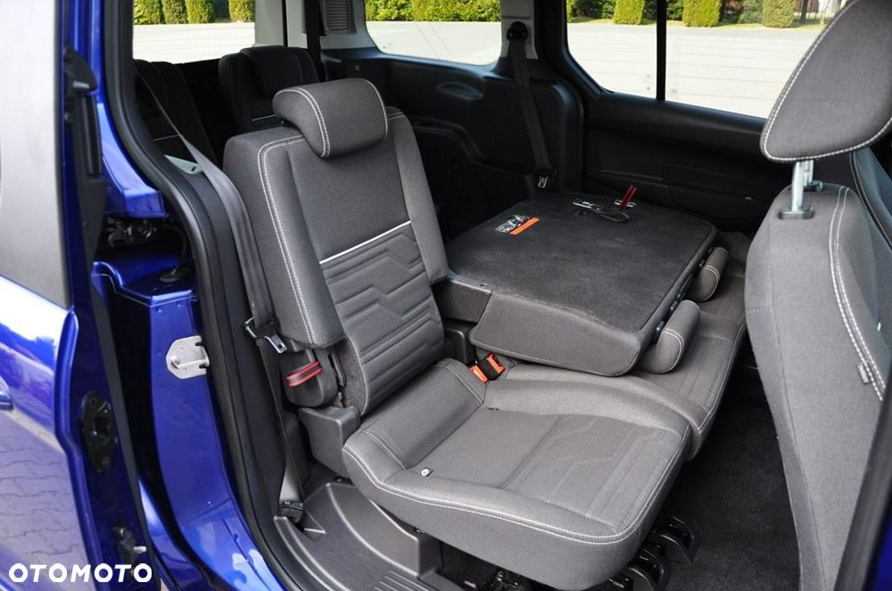 Ford Tourneo Connect - 28