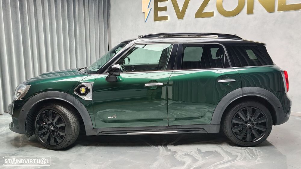 MINI Countryman Cooper SE ALL4 Auto - 4