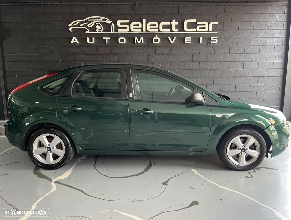 Ford Focus 1.4 16V Sport - 4