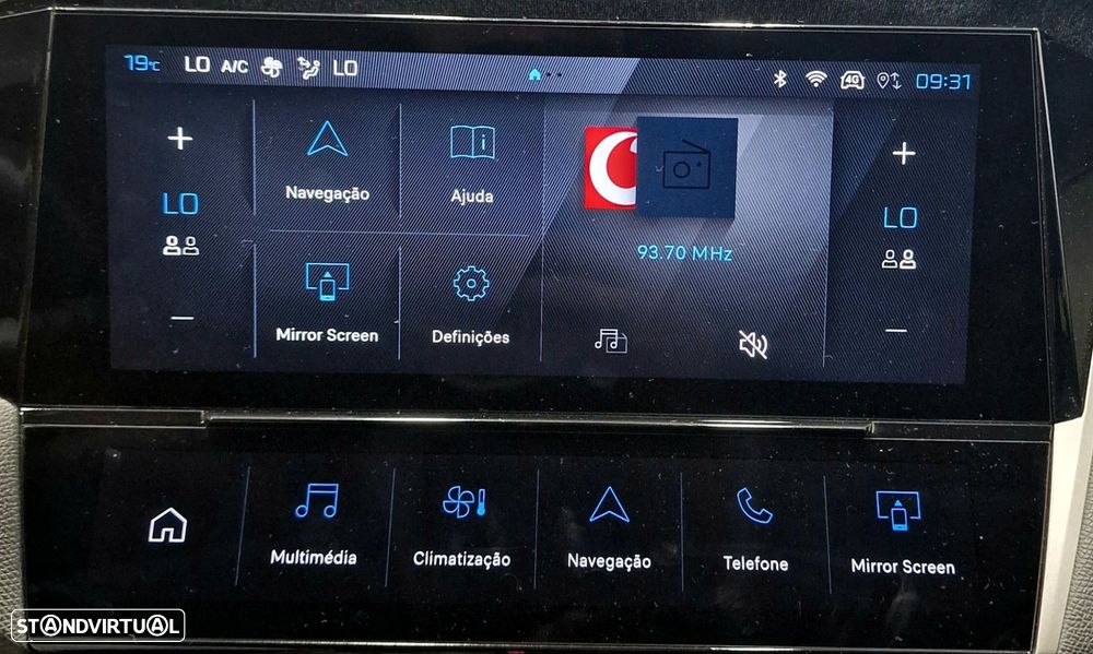 Peugeot 408 1.2 PureTech Allure EAT8 - 29