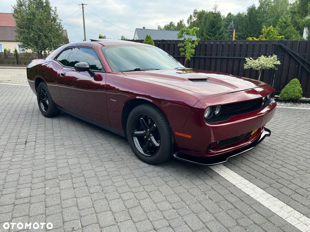 Dodge Challenger 5.7 R/T - 18