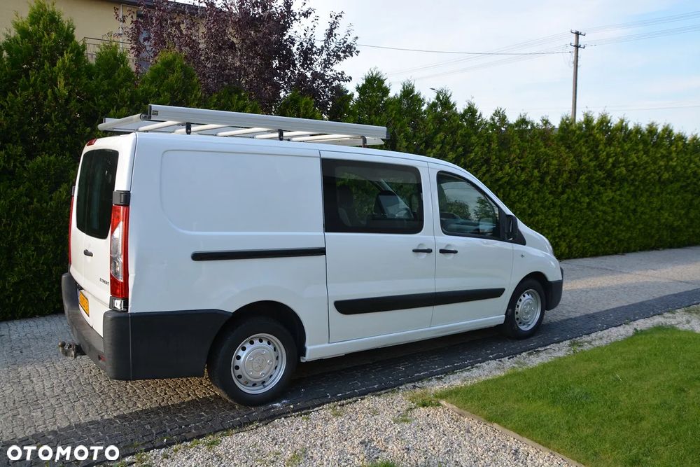 Peugeot Expert - 8
