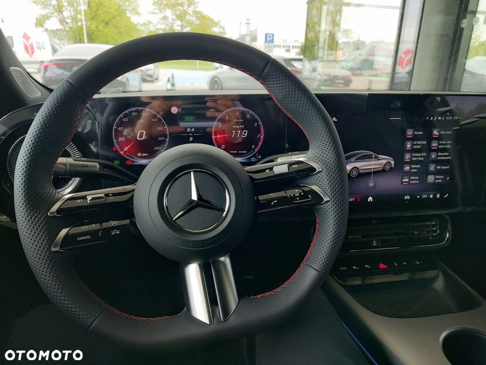 Mercedes-Benz CLA - 12