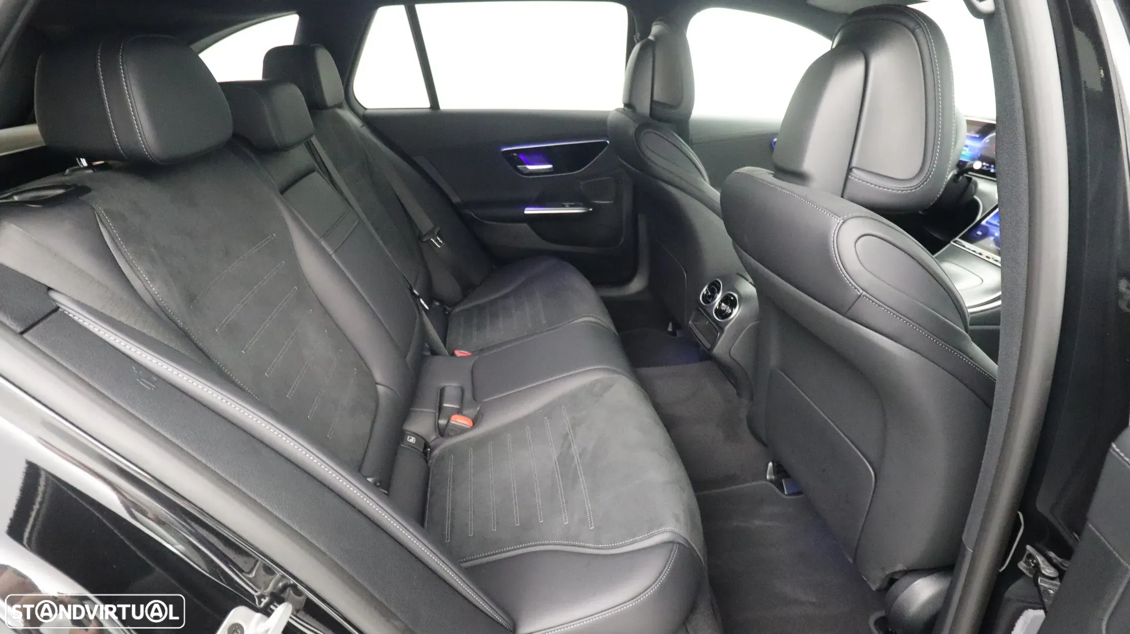 Mercedes-Benz C 300 de AMG Line - 25