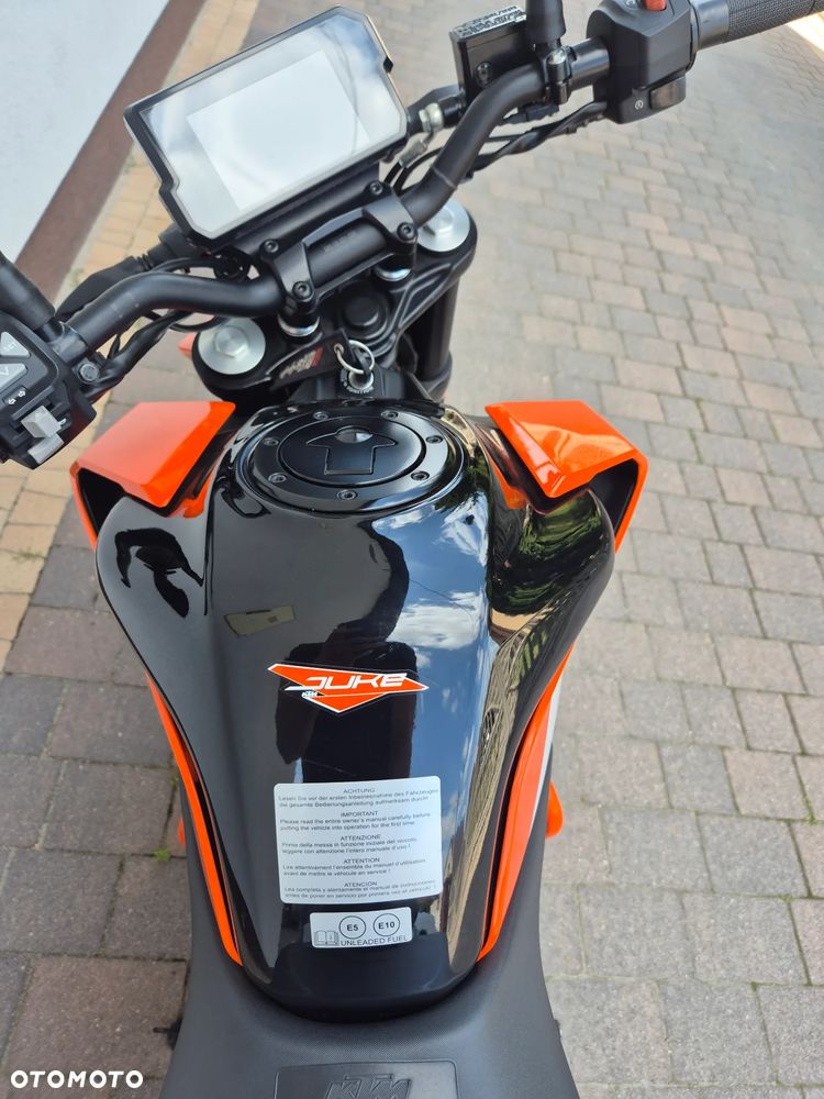 KTM Duke 125 - 11