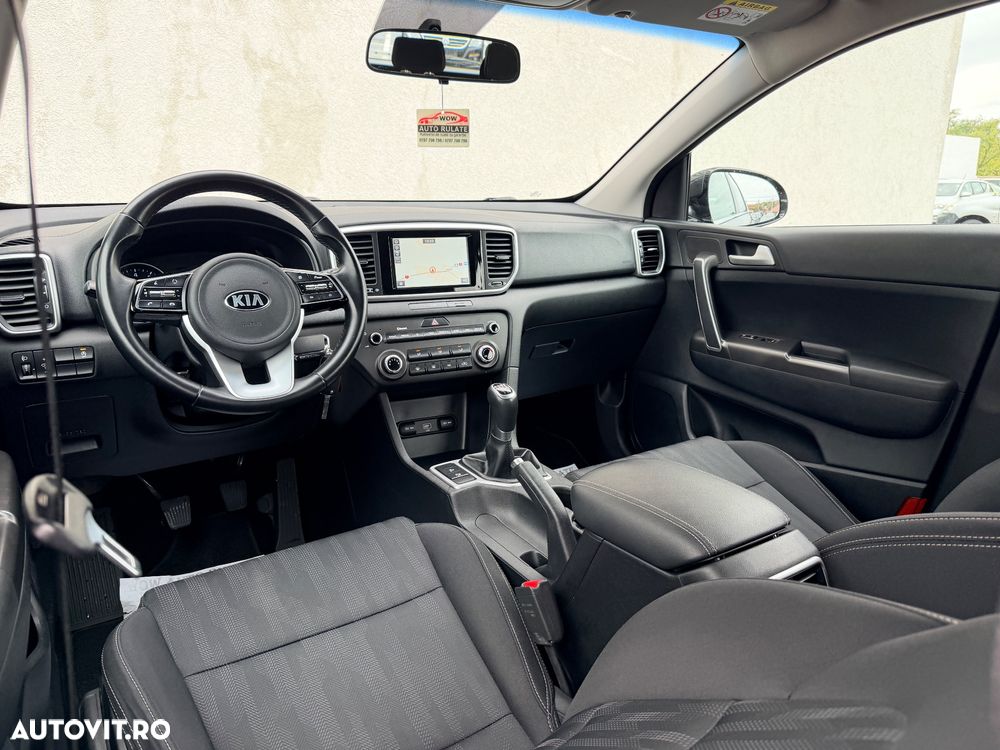 Kia Sportage 1.6 GDI 2WD Dream-Team Edition - 17