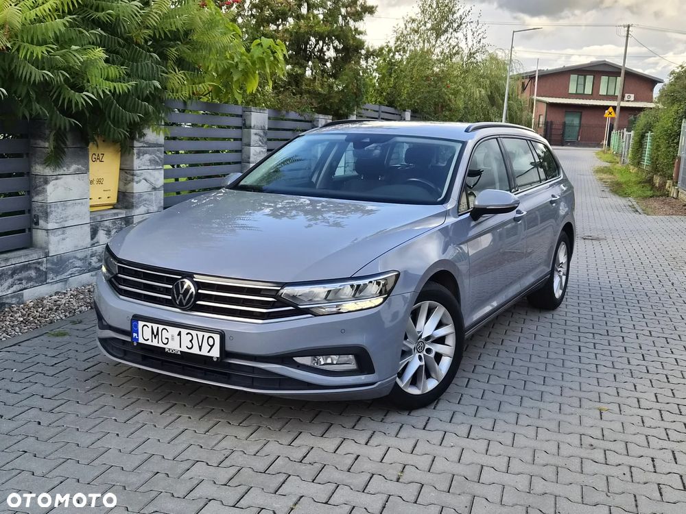 Volkswagen Passat - 3