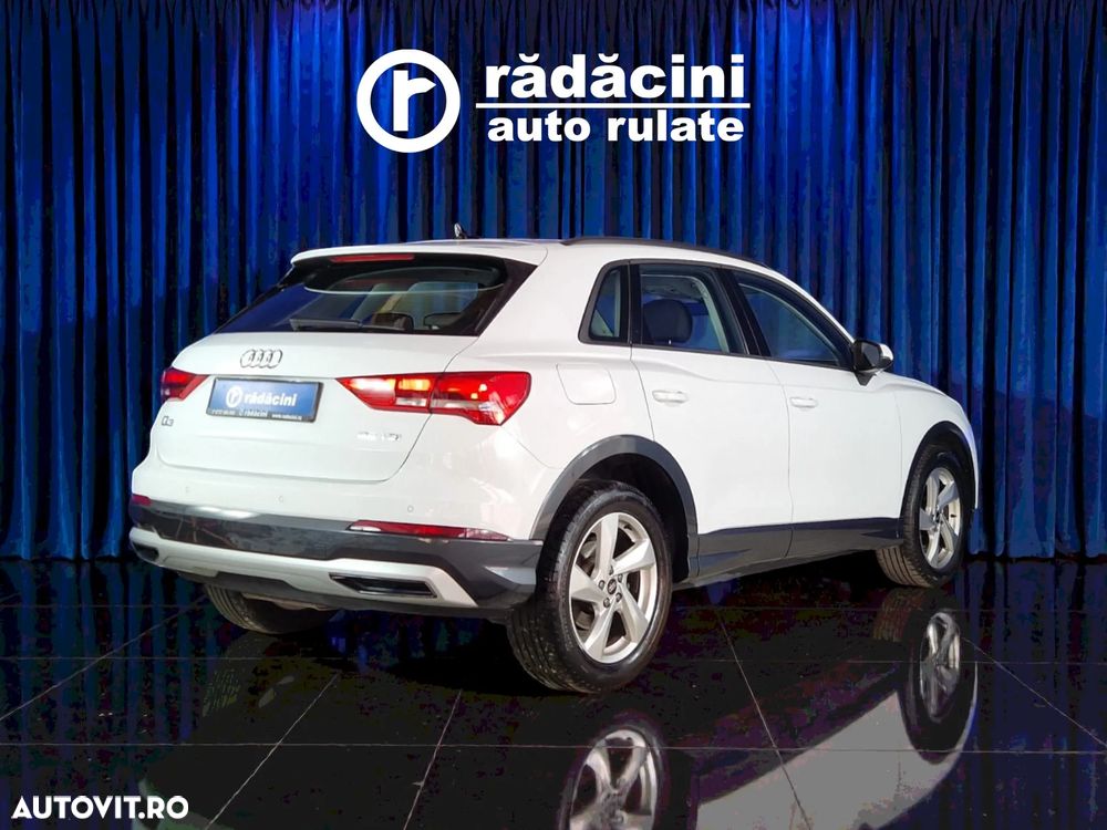 Audi Q3 2.0 35 TDI S tronic Advanced - 8