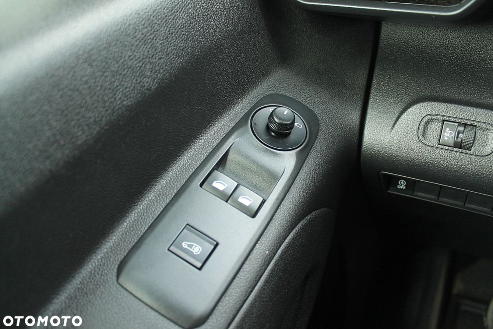 Peugeot Partner - 24