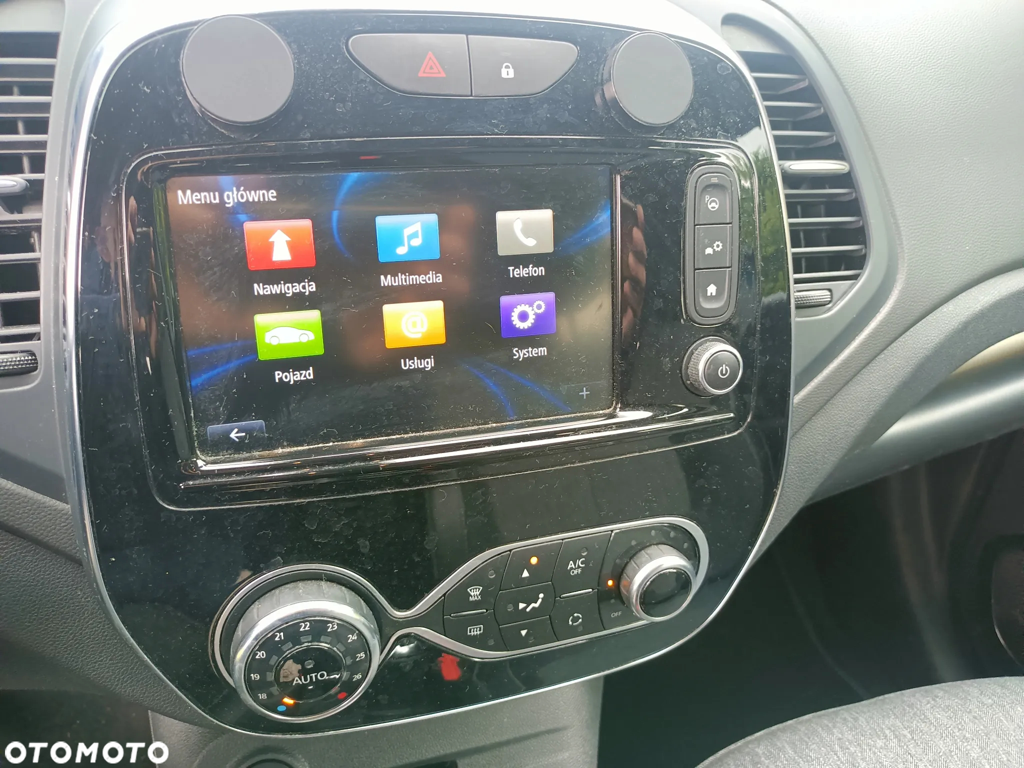 Renault Captur - 17