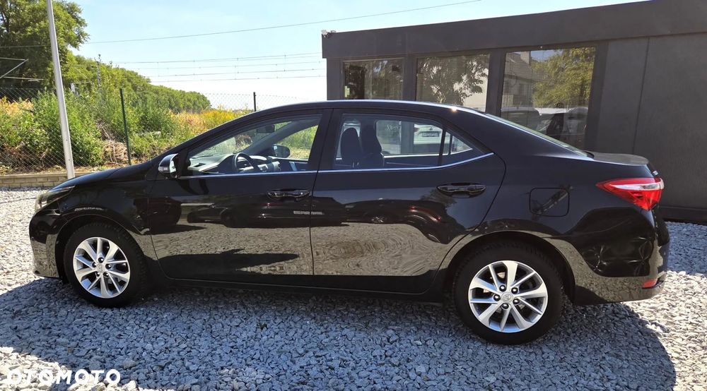 Toyota Corolla 1.6 Prestige EU6 - 16