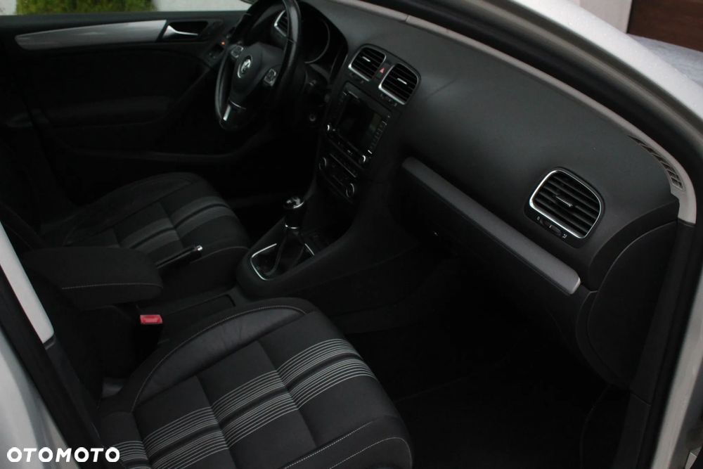 Volkswagen Golf 1.2 TSI BlueMotion Technology MATCH - 13