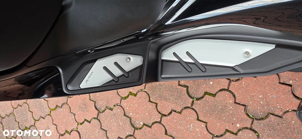 Yamaha X-max - 7