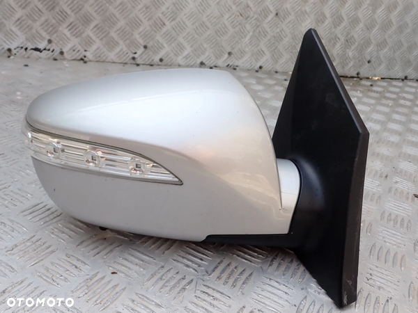 LUSTERKO PRAWY PRZÓD HYUNDAI IX35 6 PIN  250 ZŁ