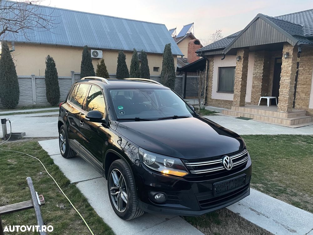 Volkswagen Tiguan - 2