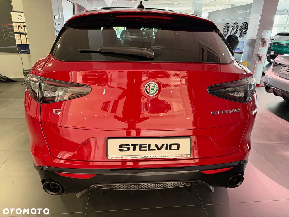 Alfa Romeo Stelvio 2.0 Turbo Veloce Q4 - 3