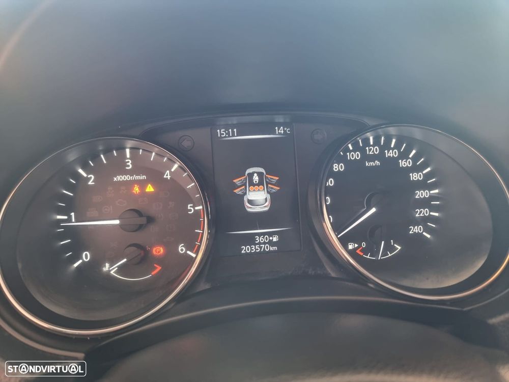 Nissan Qashqai - 10