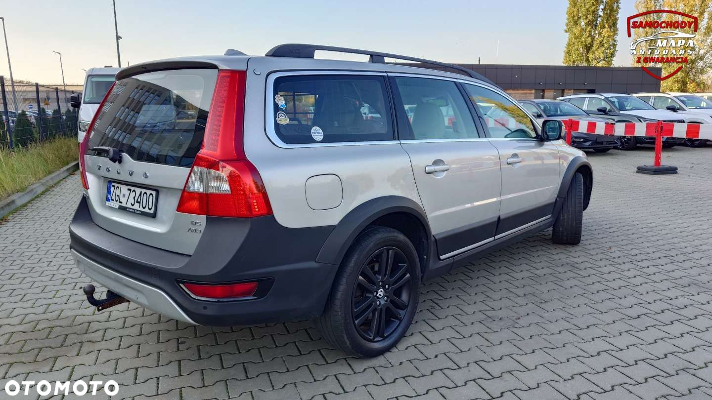 Volvo XC 70 - 4